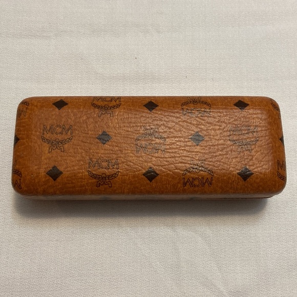 MCM Sunglasses Felt Lined Hardshell Case -EUC - Case Only - Picture 3 of 6